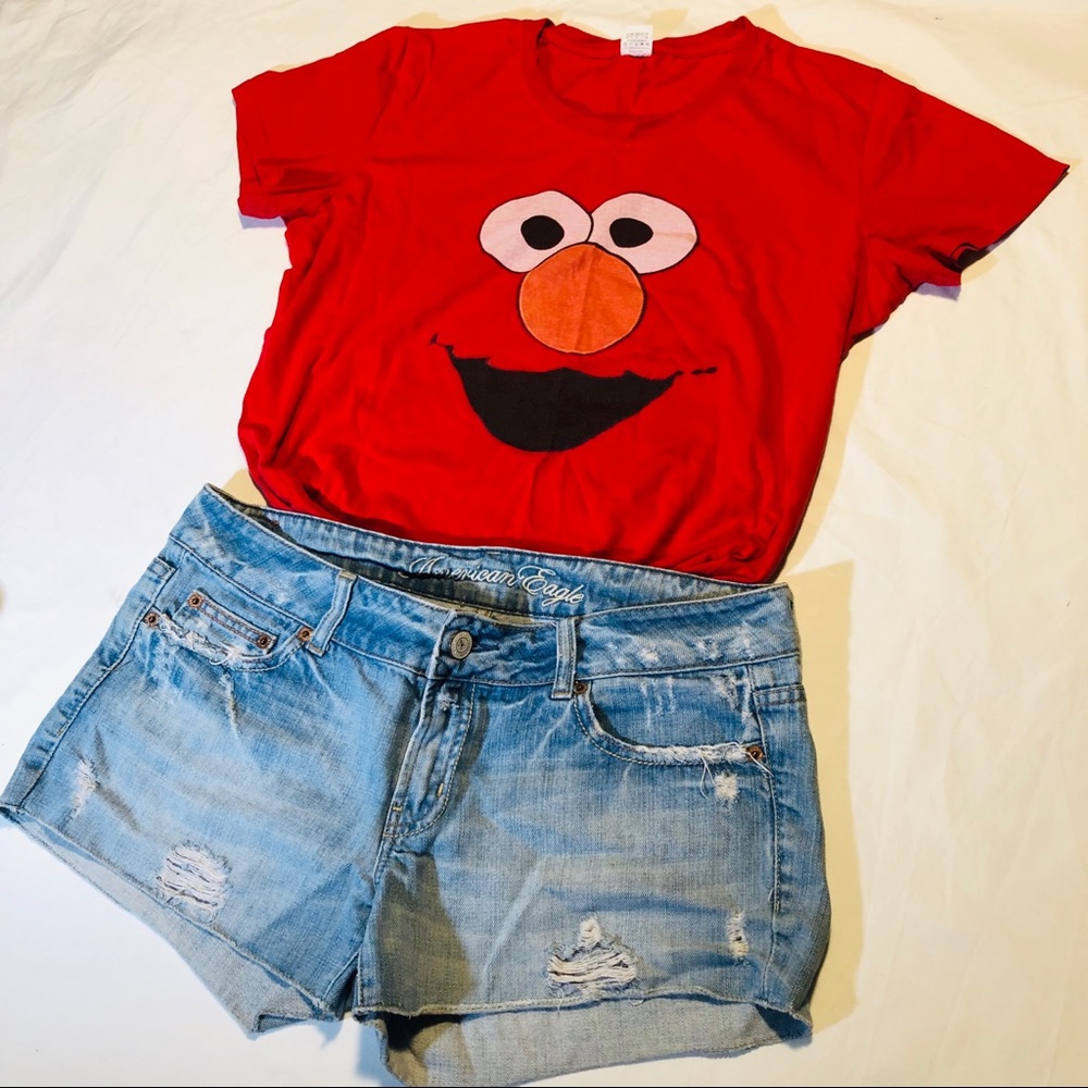 American eagle jean shorts and top